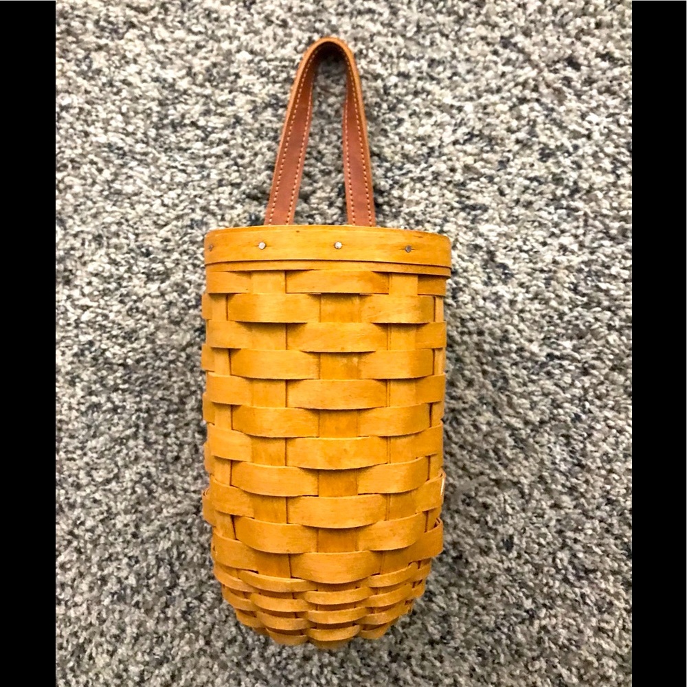Vintage 2002 Signed Longaberger Gate House Hanging Basket w/ Leather Hanger.